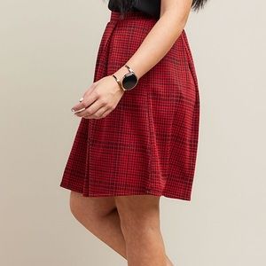 BNWT Pleated skirt